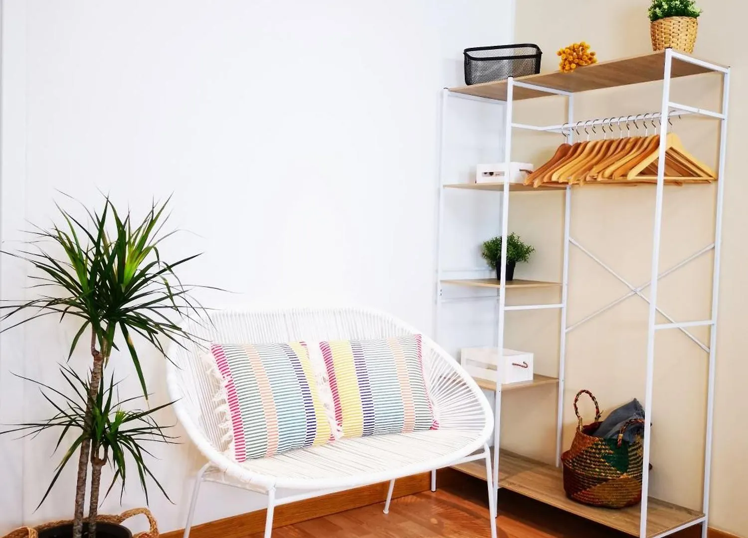 Spacious Apartment 50 Meters From The Metro Μιλάνο